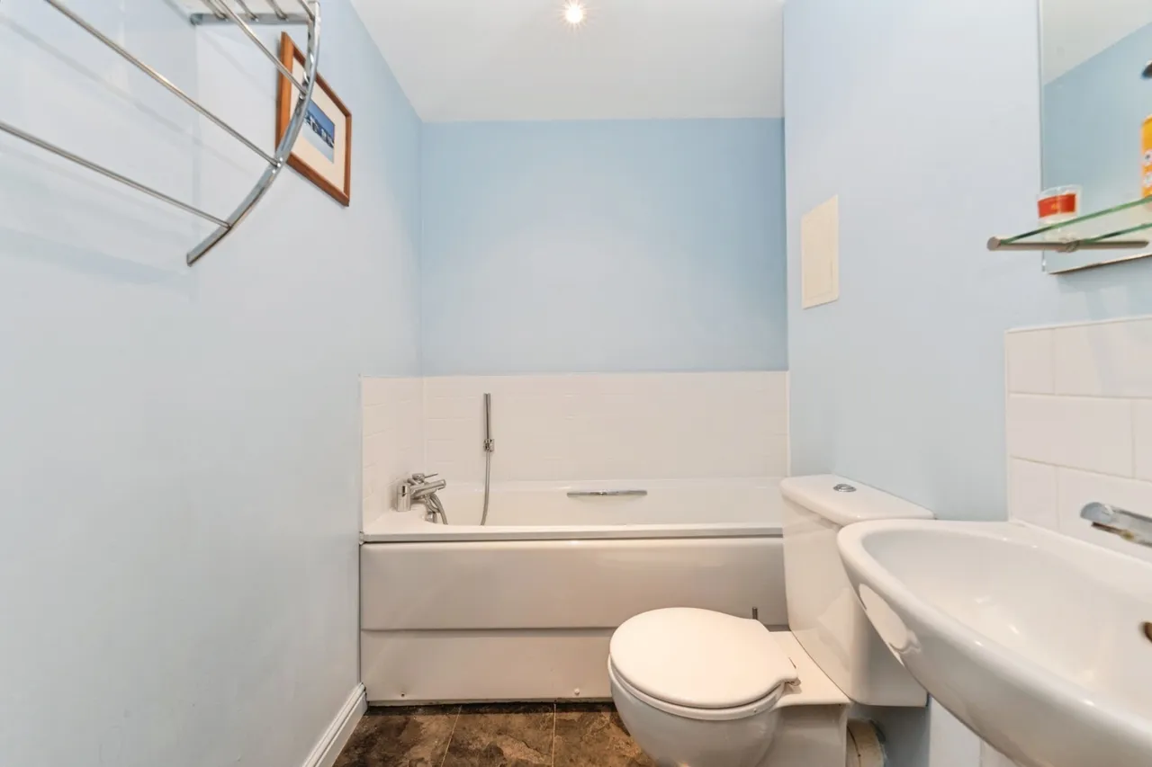 Throwley Way, Sutton, SM1, photo 9