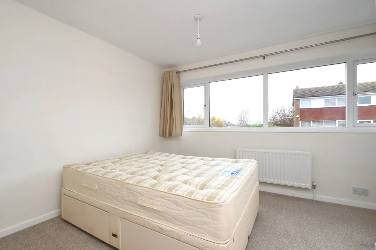 Place Farm Avenue, Orpington, BR6, photo 15