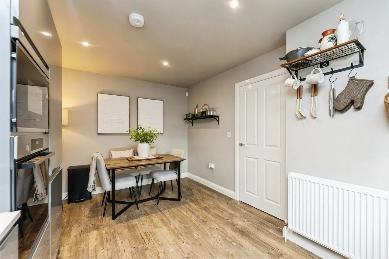 Paddock Close, Brierley, Barnsley, photo 8