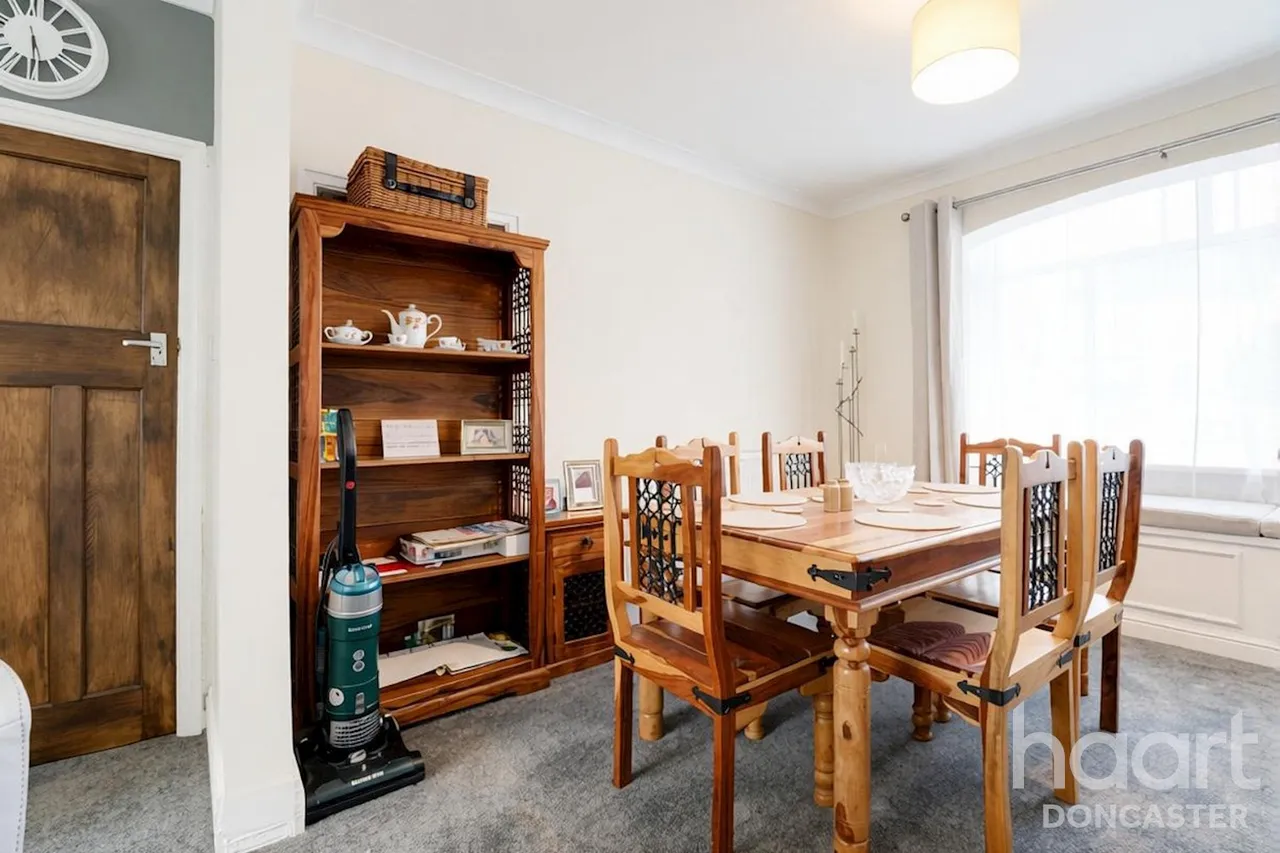 Grove Vale, Wheatley Hills, DN2, photo 10