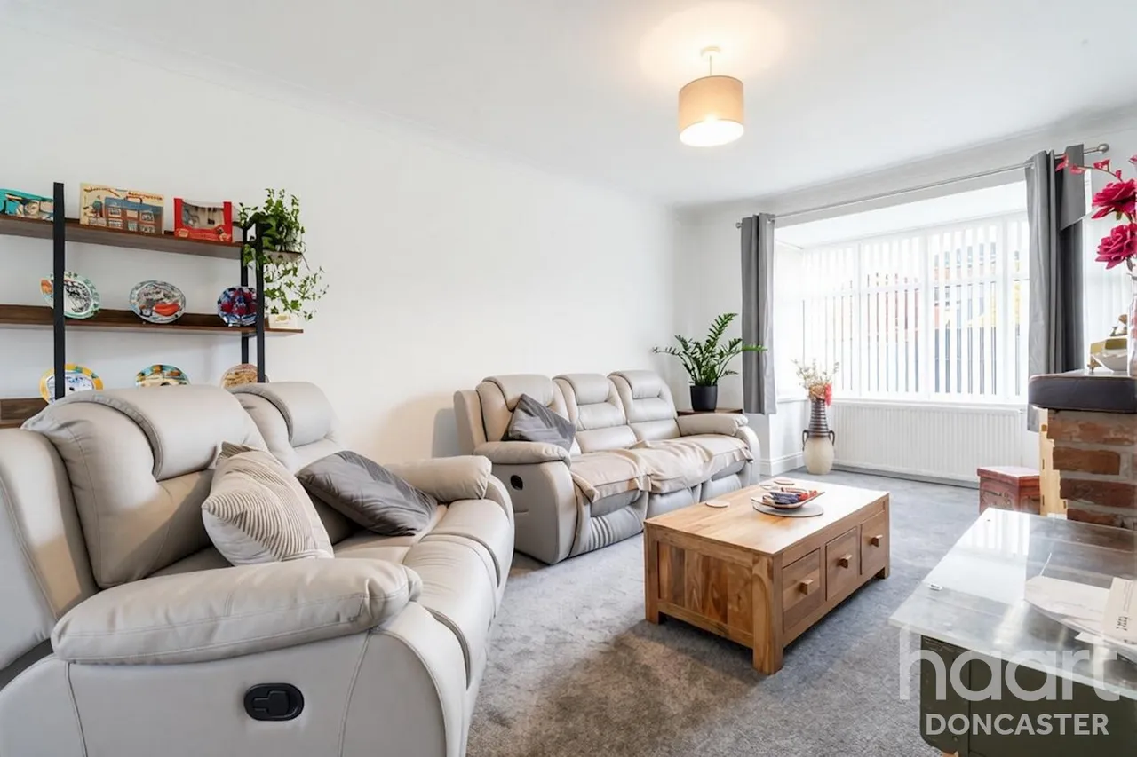 Grove Vale, Wheatley Hills, DN2, photo 6