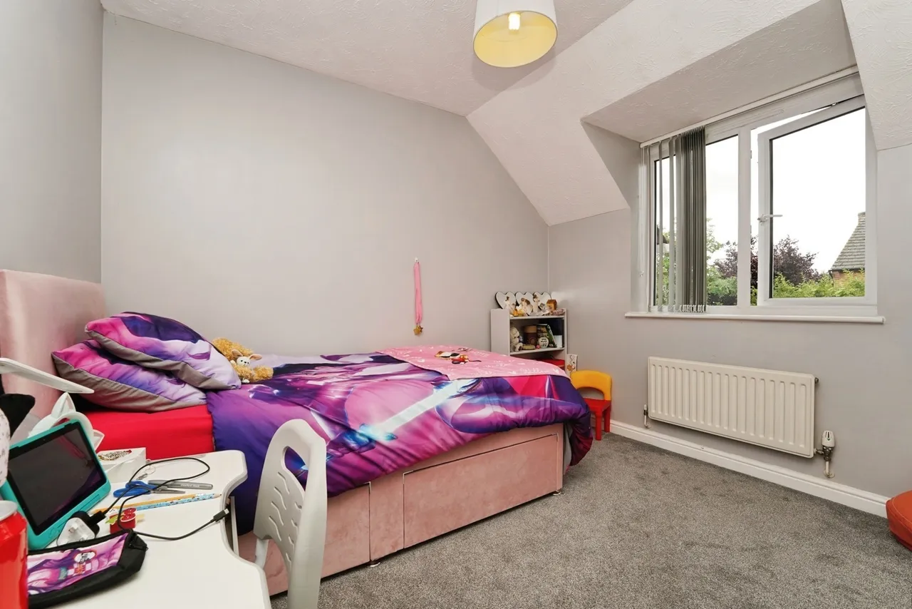 Beach Close, Evesham, WR11, photo 12