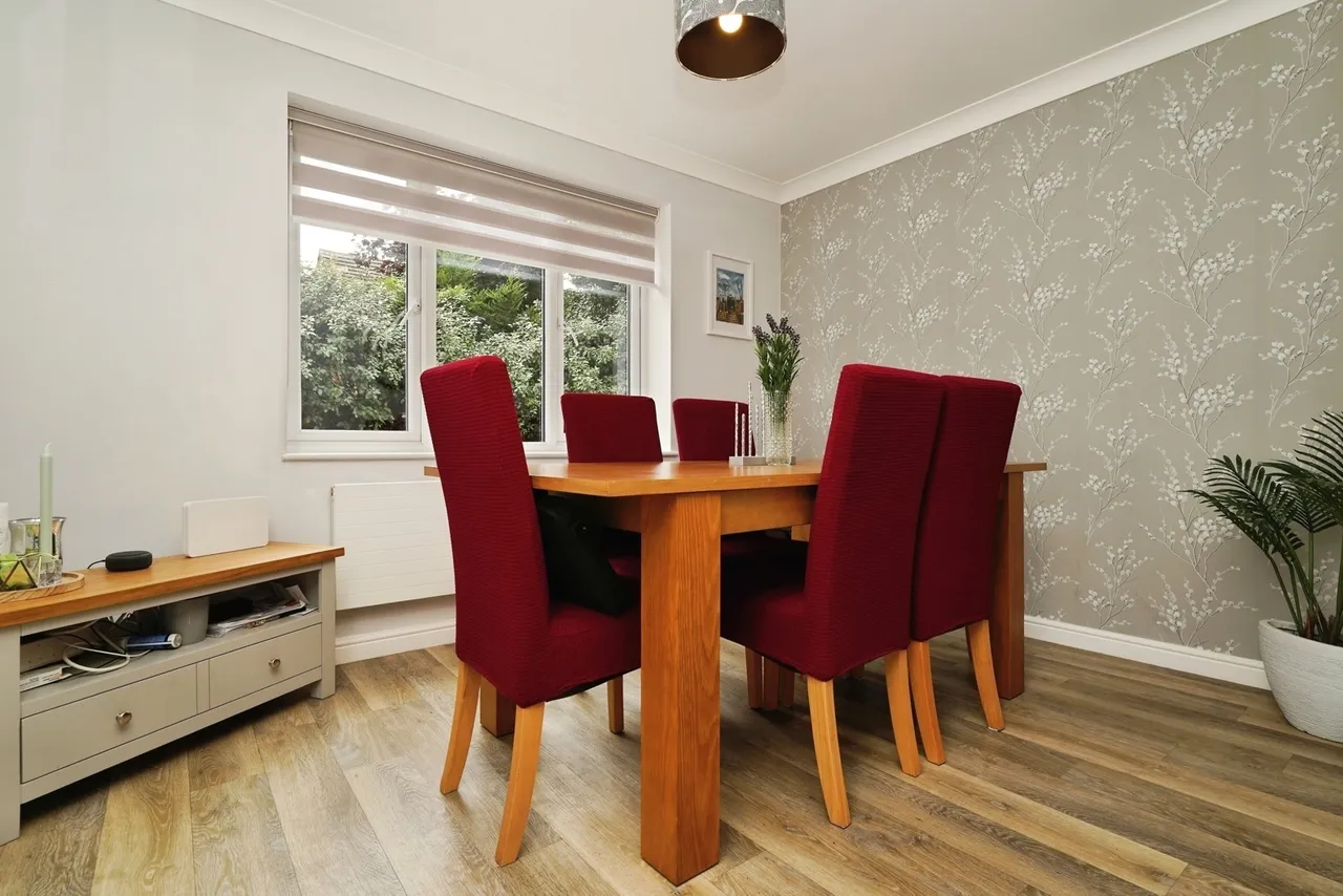 Beach Close, Evesham, WR11, photo 8