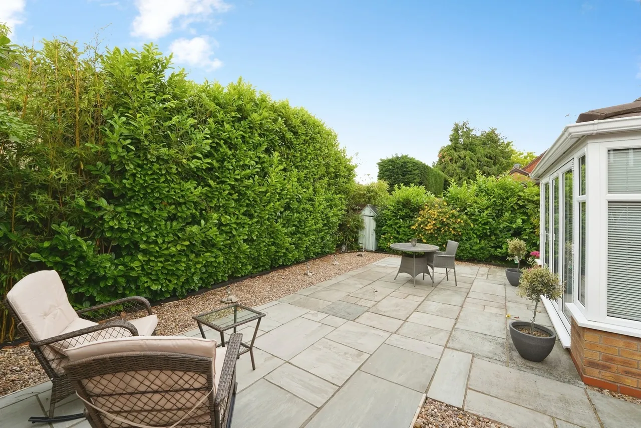 Beach Close, Evesham, WR11, photo 18