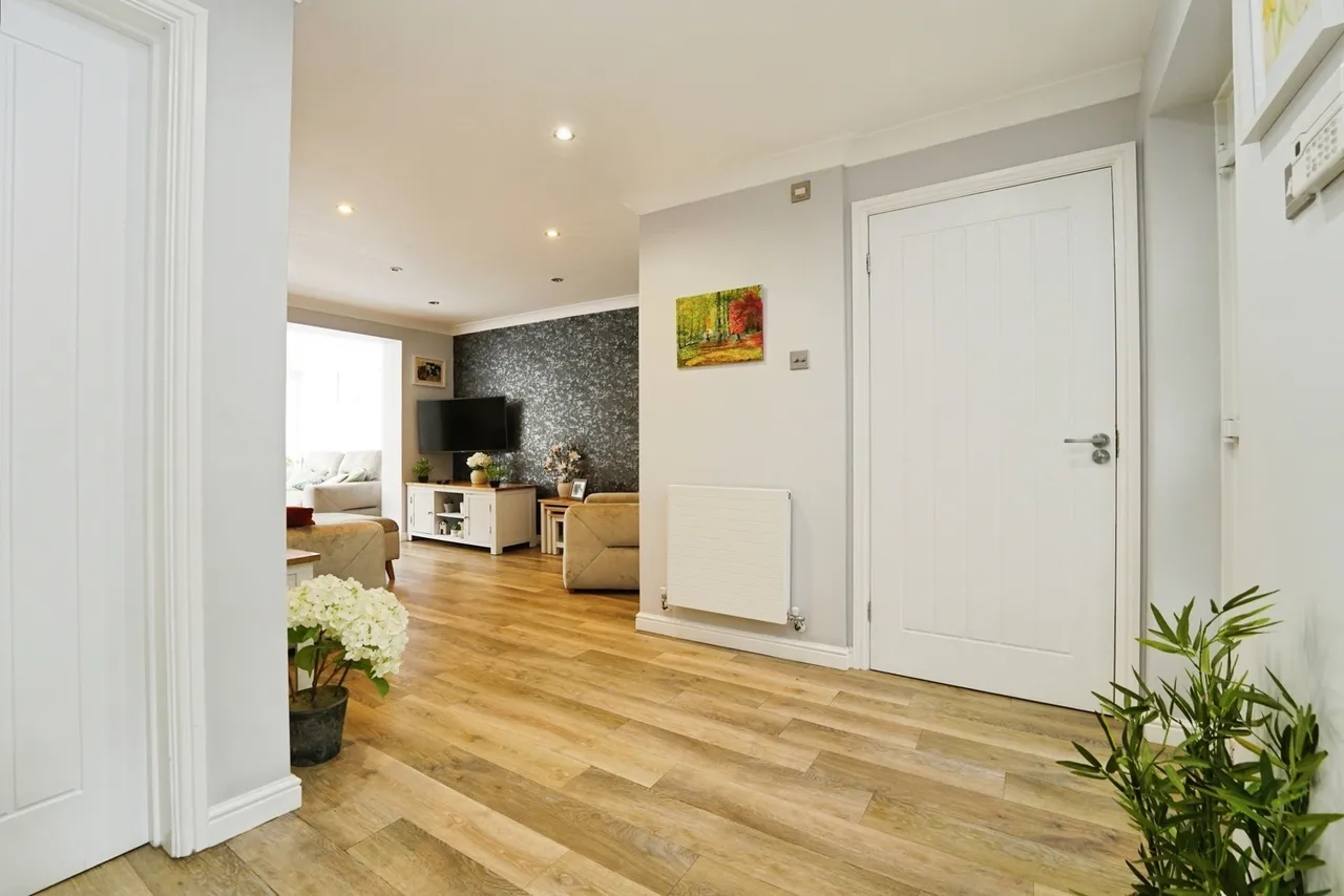 Beach Close, Evesham, WR11, photo 6