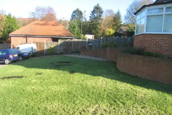 Rayners Avenue, Loudwater HP10 9SL, photo 11
