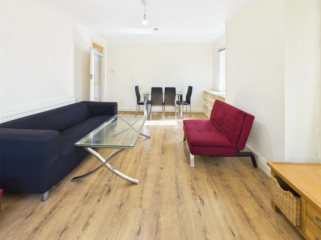2 bed flat to rent, Great West Road, Osterley, TW7