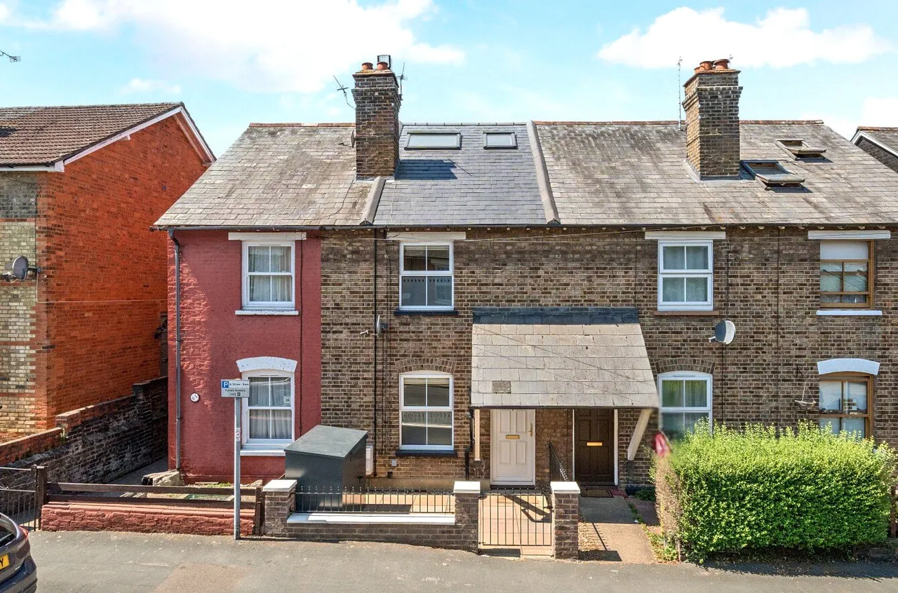 3 bed house for sale, Ludlow Road, Guildford, GU2