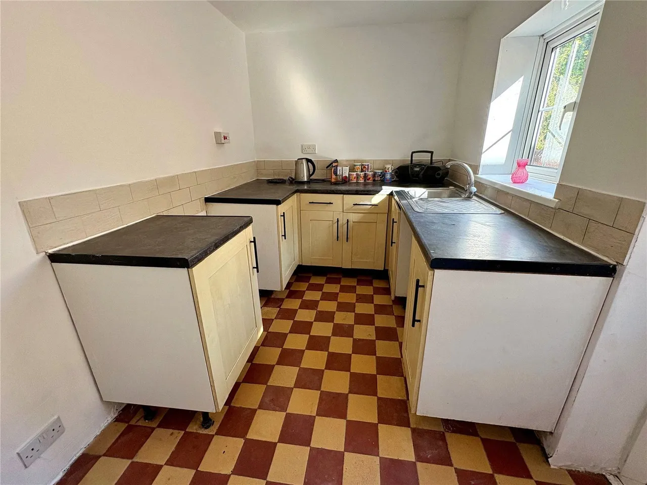 Eastland Road, Yeovil, BA21, photo 5