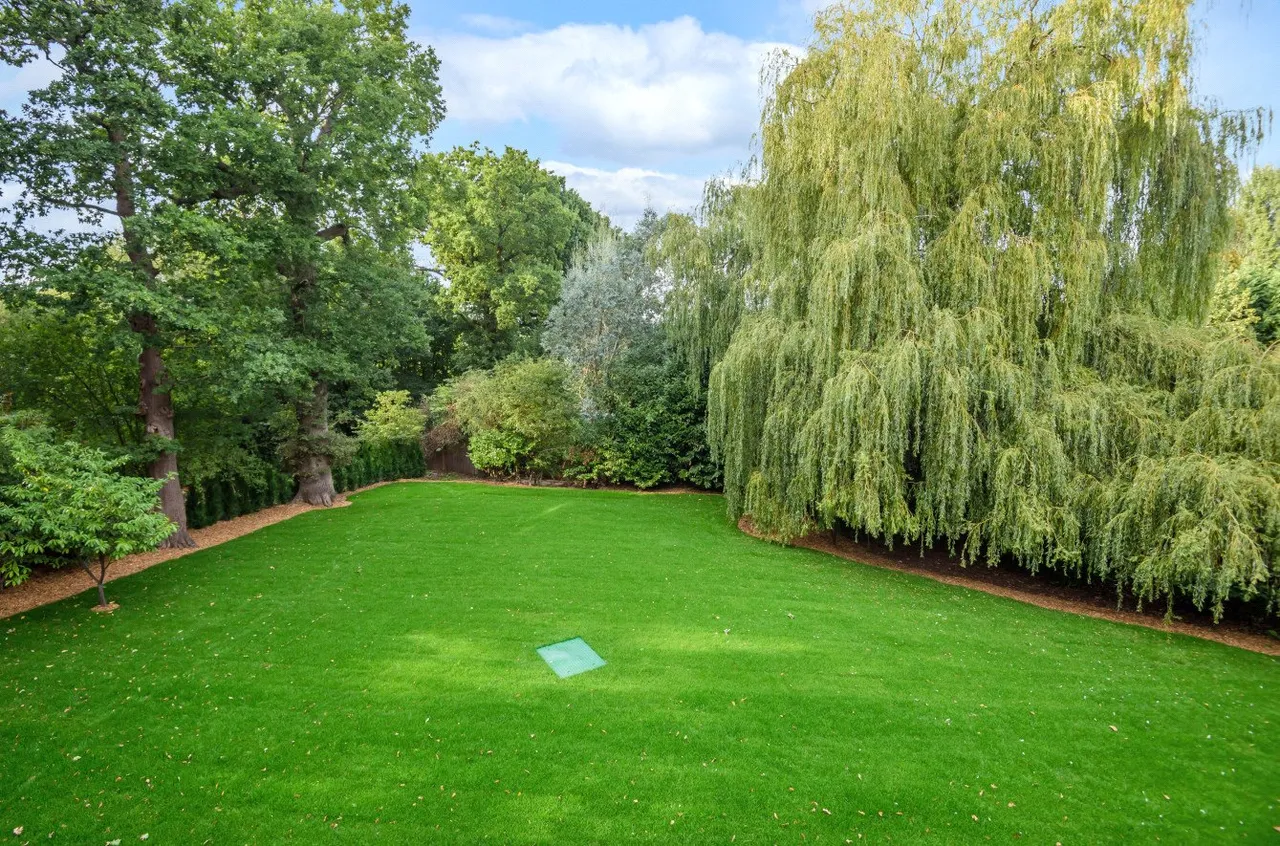 Eden House, Barnet Lane, Elstree, WD6 3QZ, photo 17