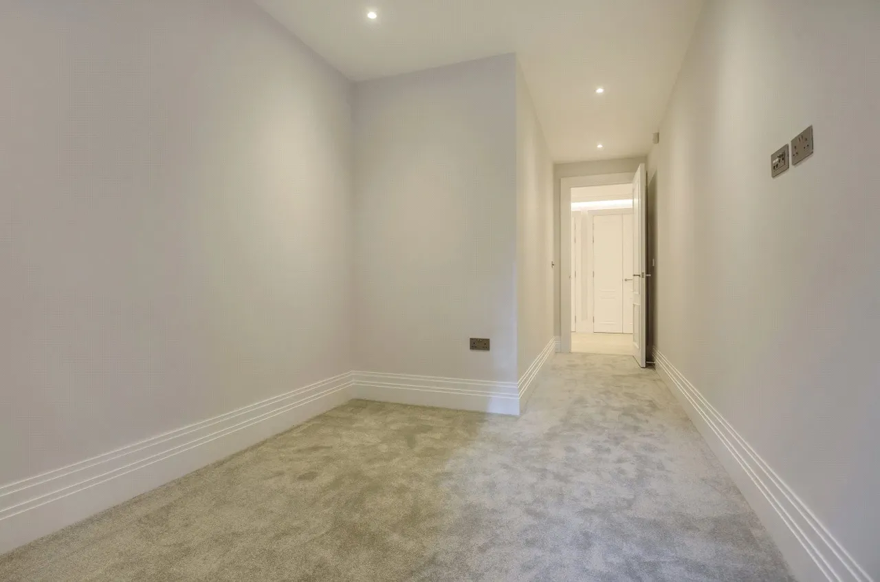 Eden House, Barnet Lane, Elstree, WD6 3QZ, photo 13