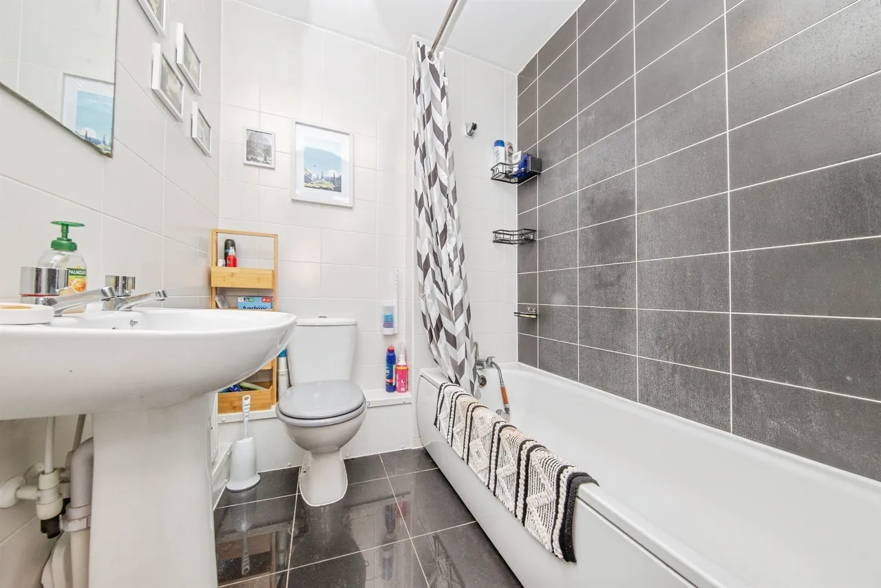 Heron Way, Harwich, photo 12