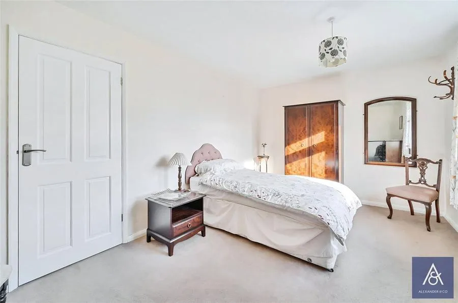 Evenley Road, Mixbury, NN13, photo 15