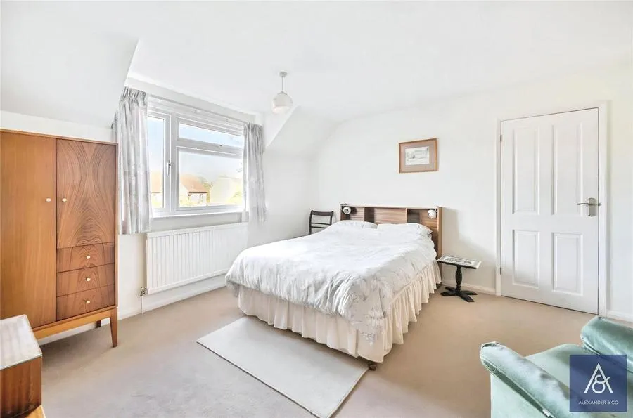 Evenley Road, Mixbury, NN13, photo 13