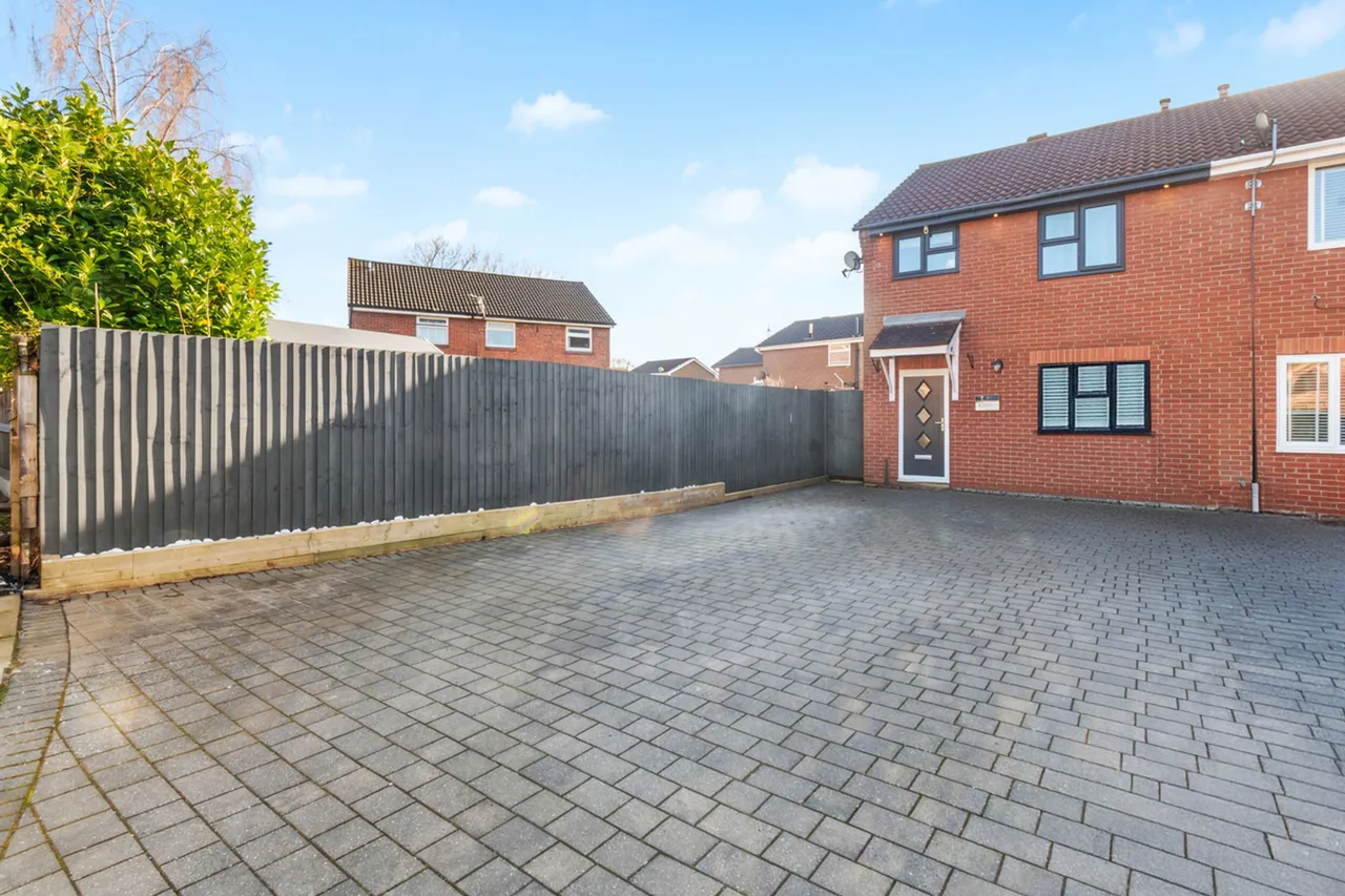 Kinross Close, Fearnhead, Warrington, Warrington, WA2 0UT, photo 35