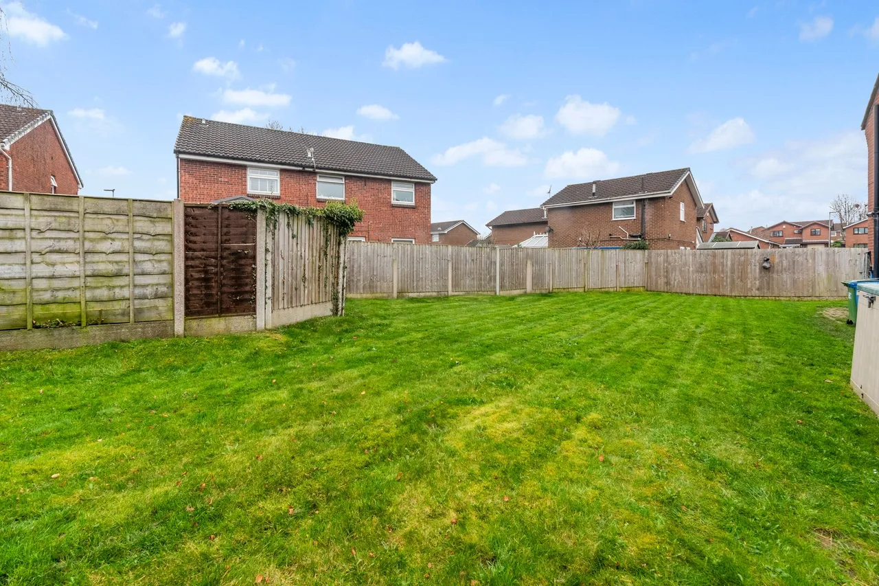 Kinross Close, Fearnhead, Warrington, Warrington, WA2 0UT, photo 32