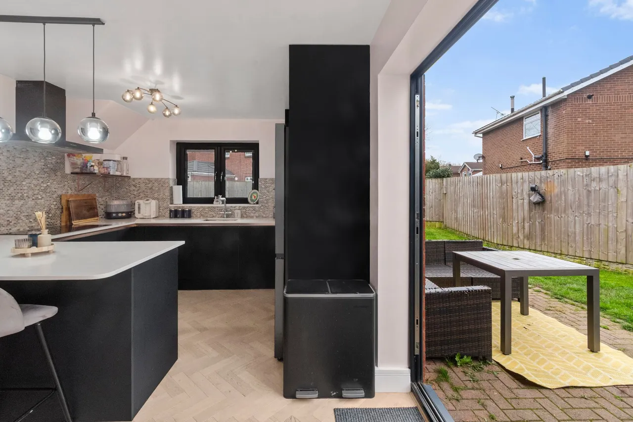 Kinross Close, Fearnhead, Warrington, Warrington, WA2 0UT, photo 12