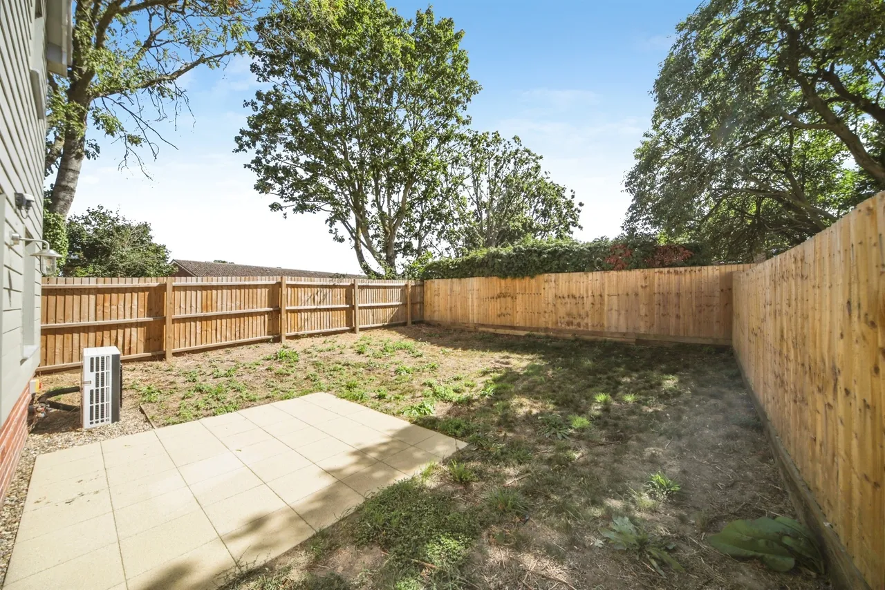Lawton Road, Mendlesham, Stowmarket, photo 12