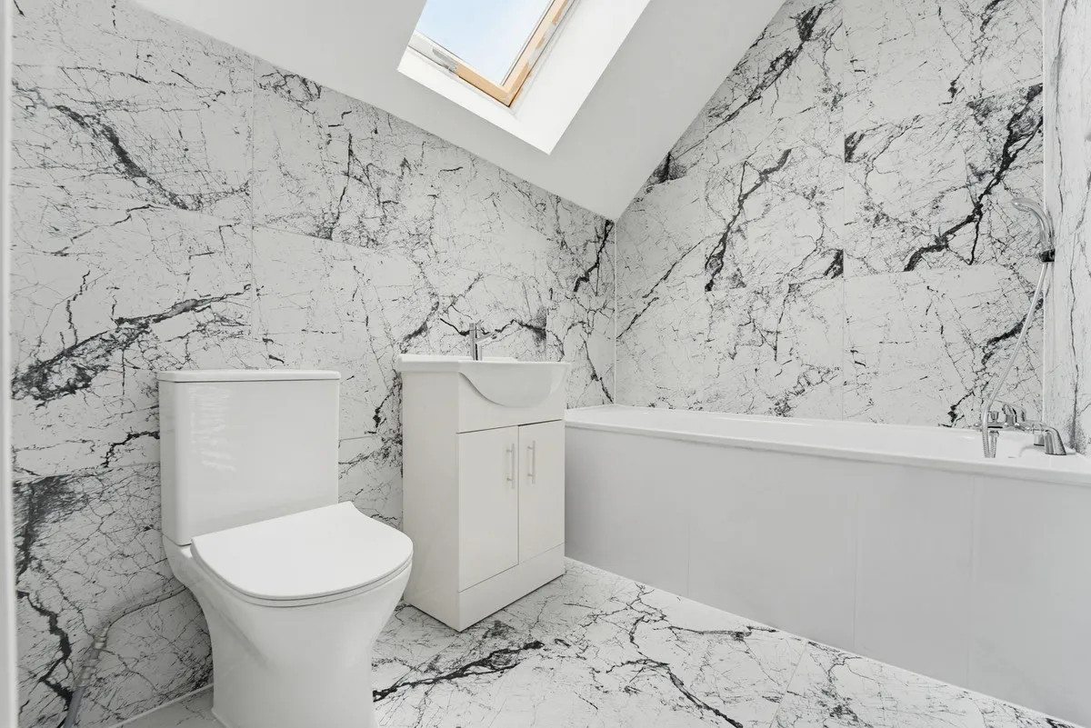 Queensway, Enfield, EN3, photo 5