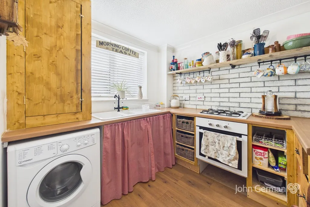 Severn Close, Uttoxeter, photo 5