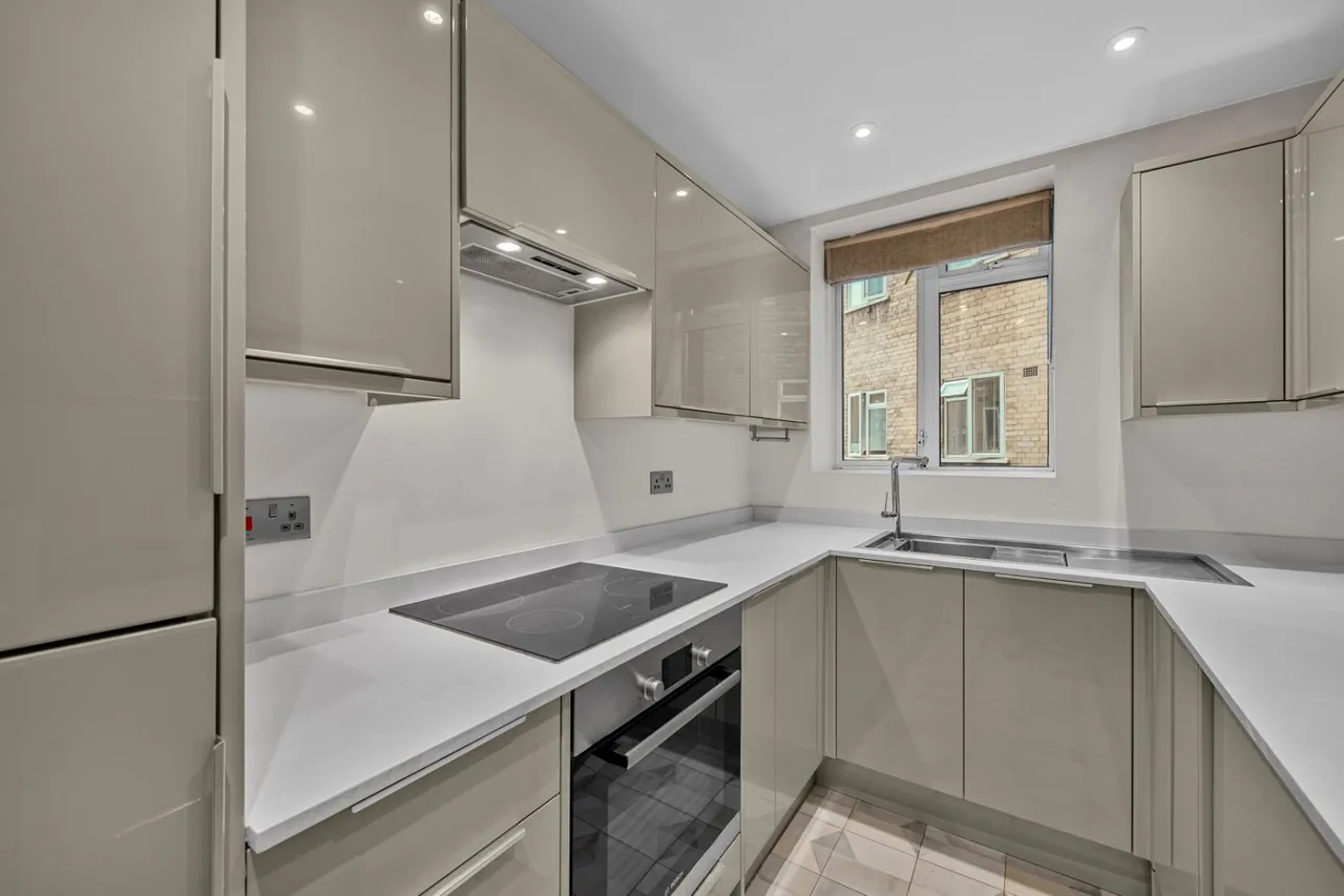 Gloucester Place, London, NW1, photo 15