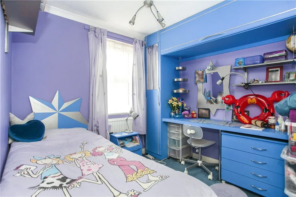 St. Lukes Close, London, SE25, photo 9