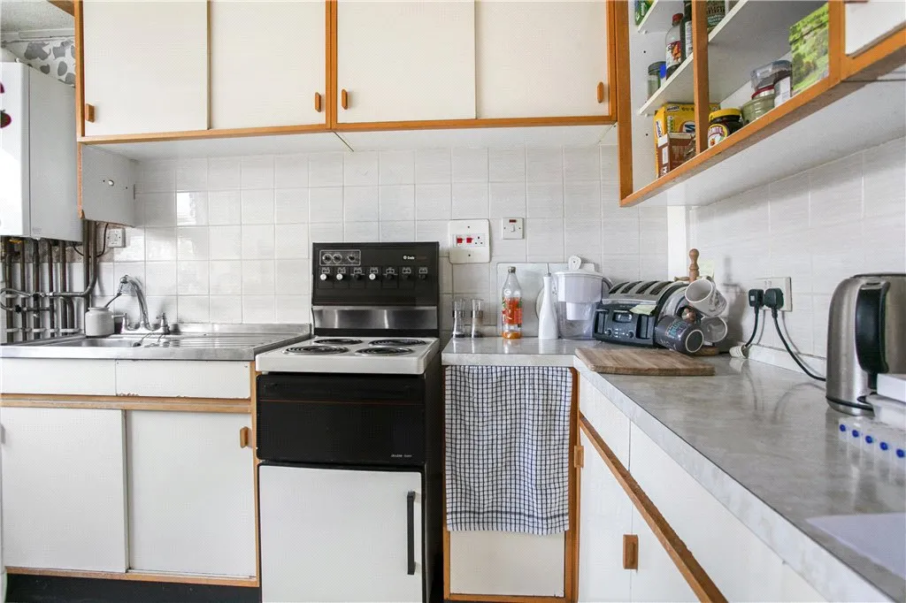 St. Lukes Close, London, SE25, photo 14