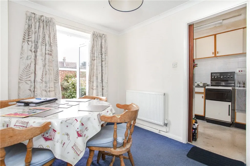 St. Lukes Close, London, SE25, photo 3