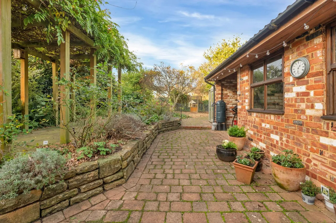 West Road, Oakham, LE15, photo 18