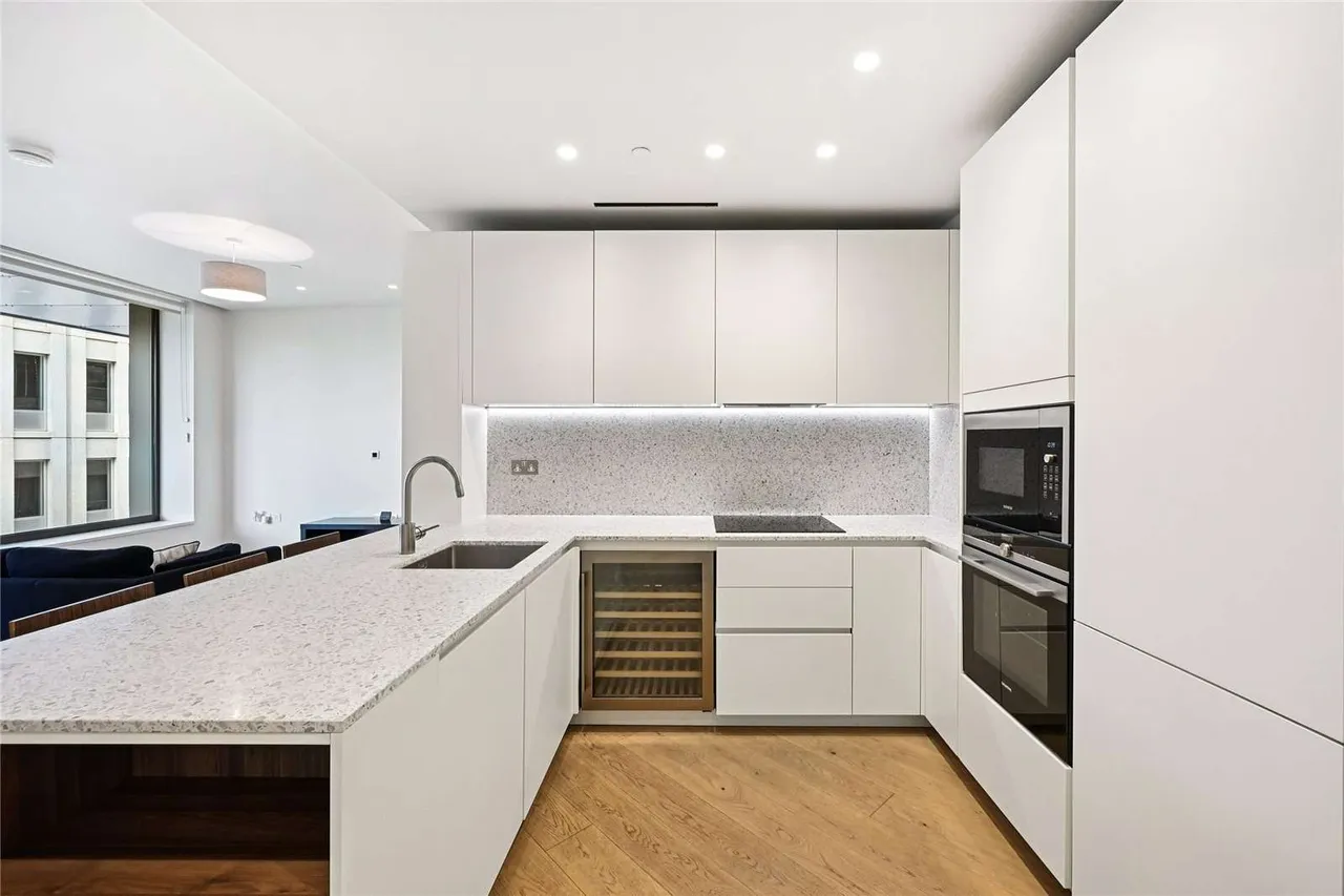 Wood Crescent, Television Centre, London, W12 7GN, photo 10