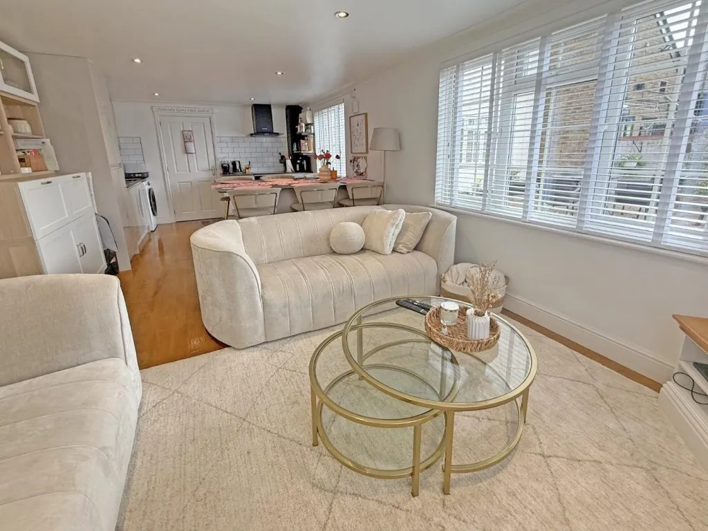 Warwick Street, Rugby, photo 9