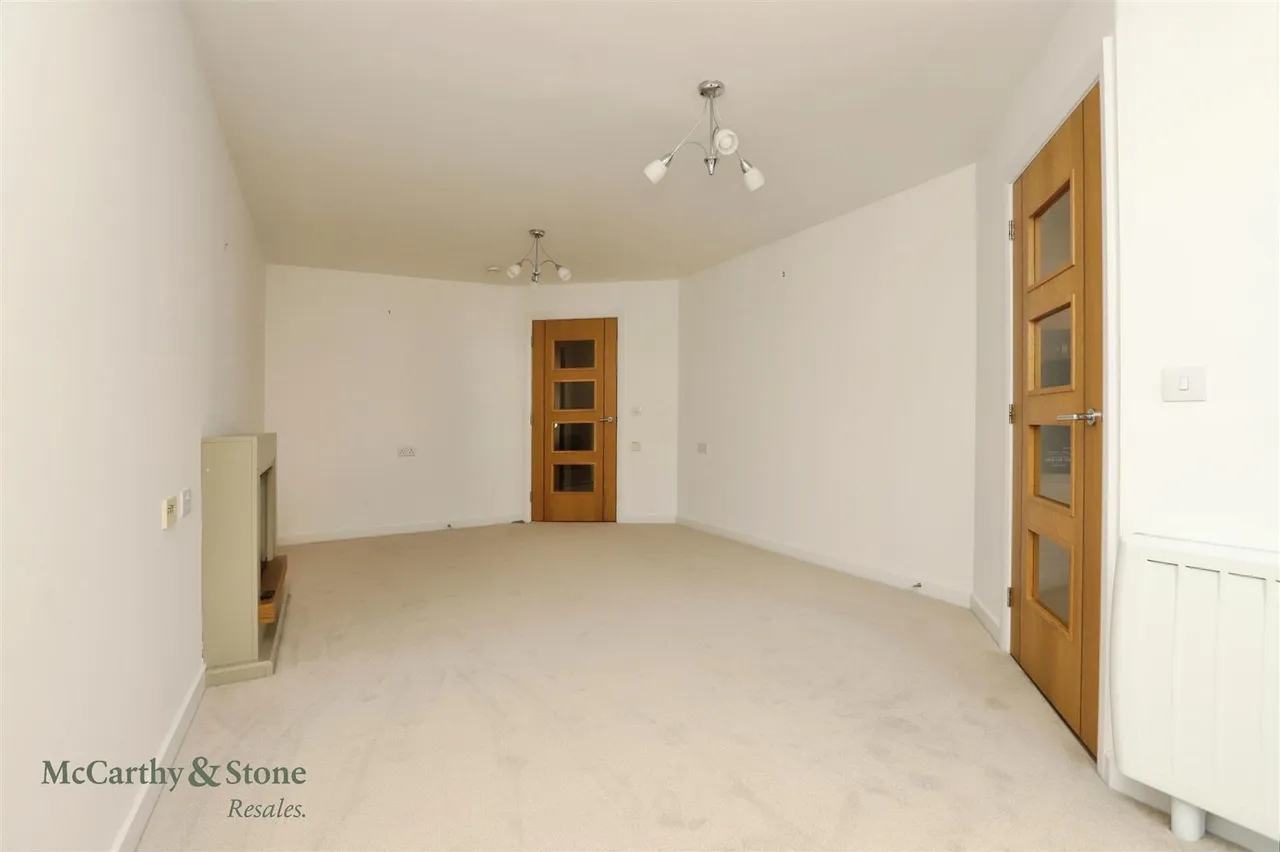 Clarkston Road, Glasgow, G44, photo 4