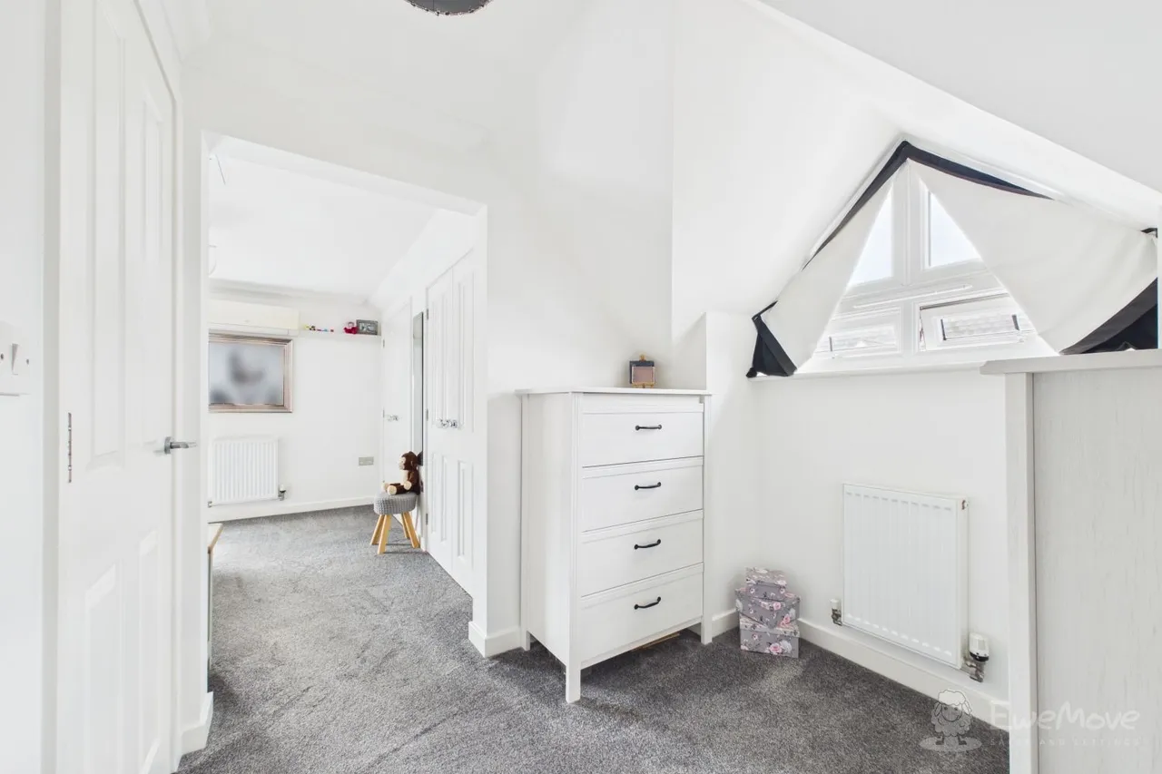 Corbett Road, Hawkinge, CT18, photo 20