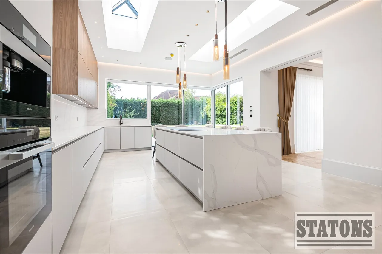 Beech Hill, Hadley Wood, EN4 0JP, photo 8