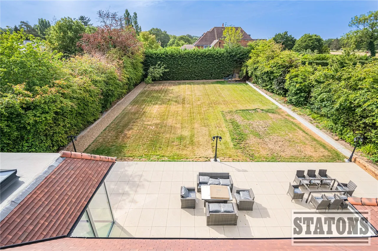 Beech Hill, Hadley Wood, EN4 0JP, photo 40