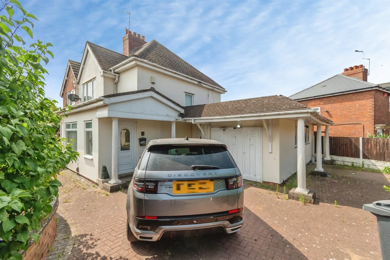 3 bed house for sale, Oak Crescent, Walsall, WS3