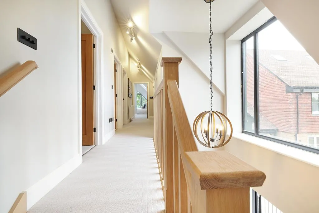 Paddock Grove, Effingham, KT24, photo 13