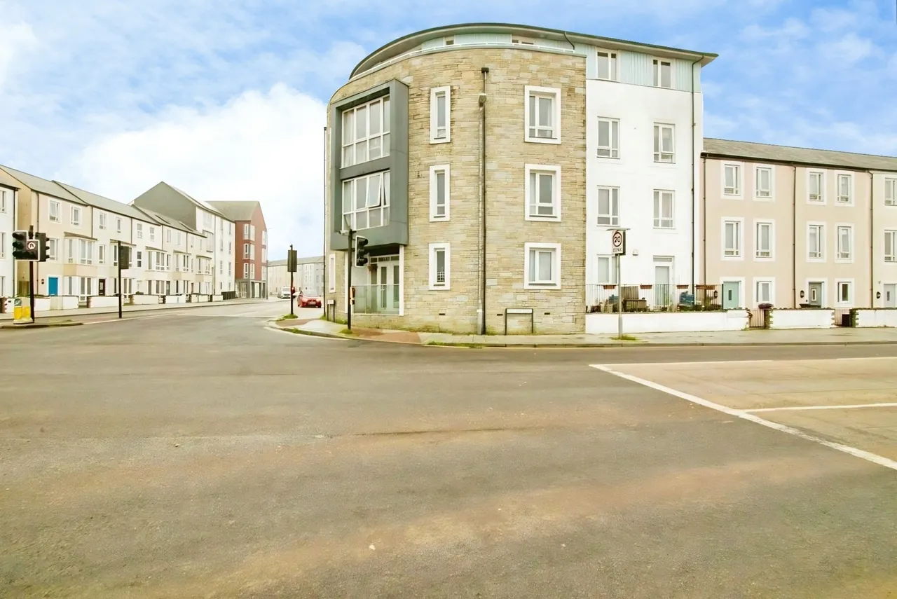 1 bed flat for sale, Kerrier Way, Camborne, TR14