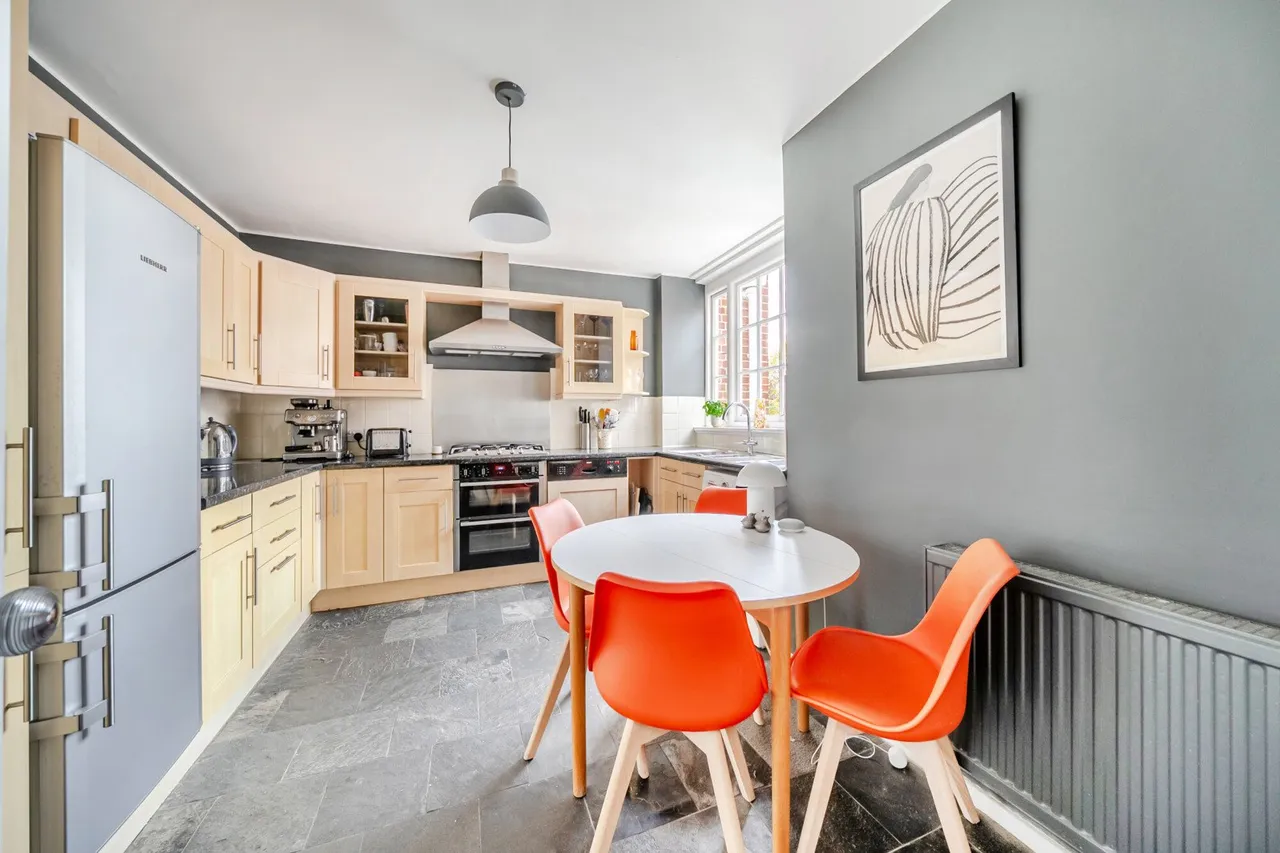 Grove Lane, SE5, photo 12