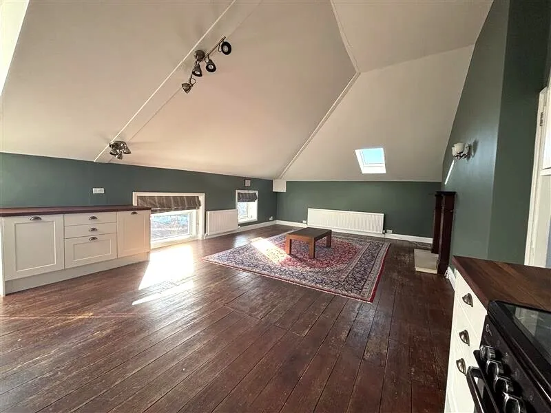 Warden Hill Road, GL51, photo 11