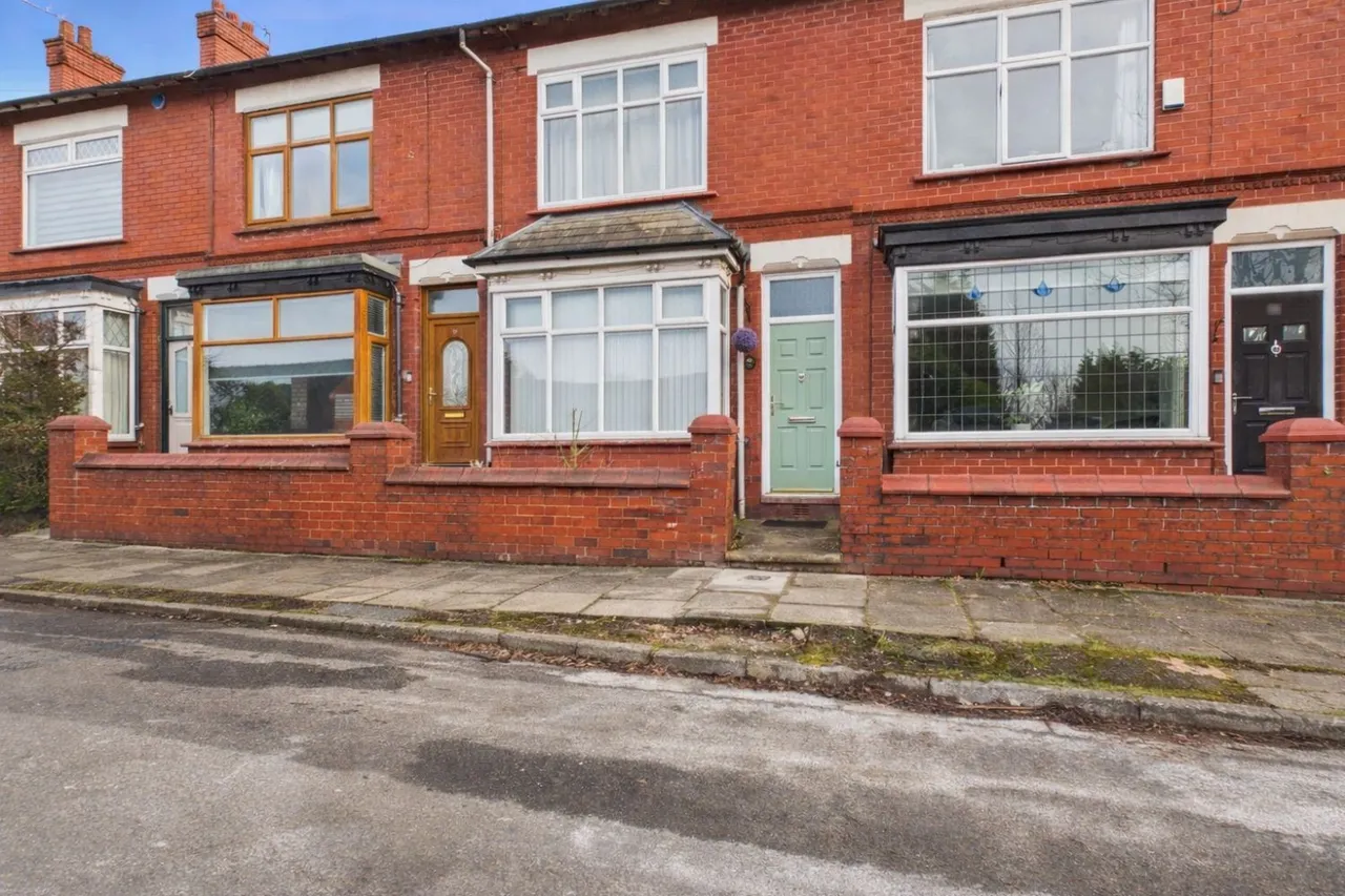 2 bed house for sale, Carlton Road, Ashton-under-Lyne, OL6