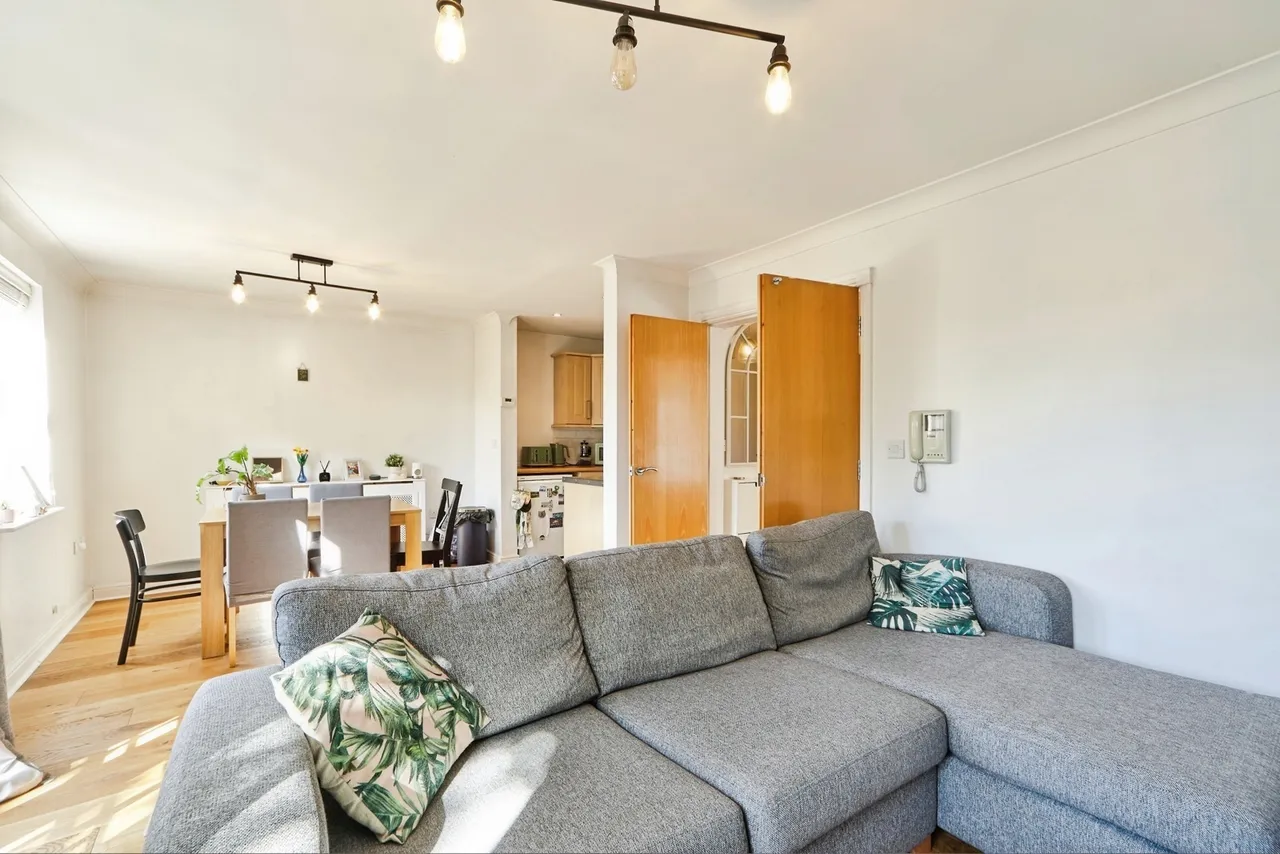 Teale Court, LEEDS, West Yorkshire, LS7, photo 10