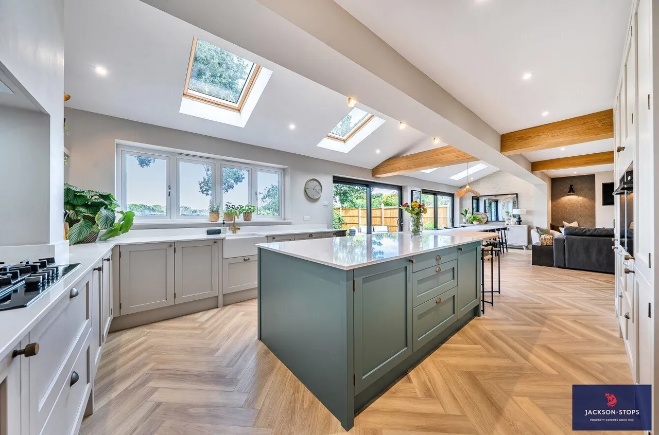 Sywell Road, Overstone, NN6, photo 2