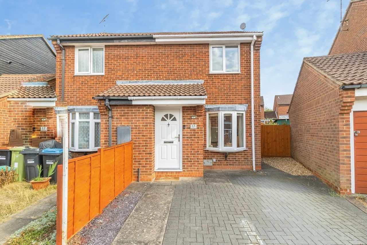 Perracombe, Furzton, Milton Keynes, Buckinghamshire, MK4, photo 16
