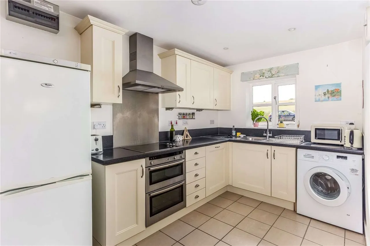 Webbs Court, Northleach, Nr Cirencester, Gloucestershire, GL54 3LR, photo 4