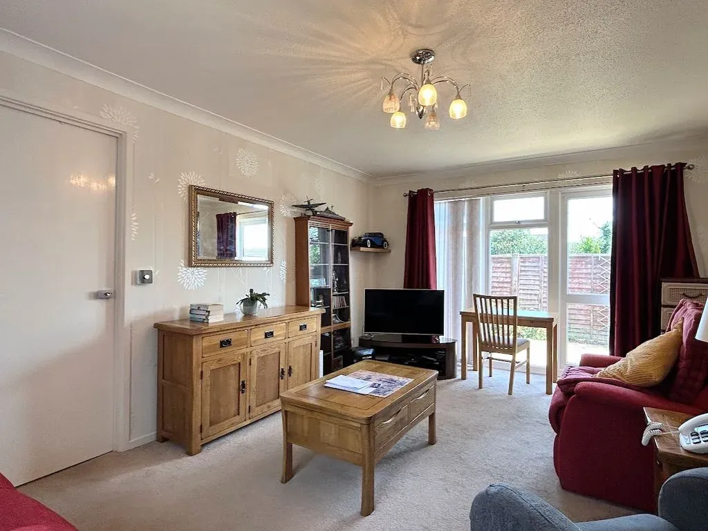Buckthorn, Stacey Bushes, Milton Keynes, Buckinghamshire, MK12 6HL, photo 3