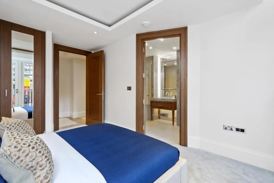 Strand, WC2R, photo 10