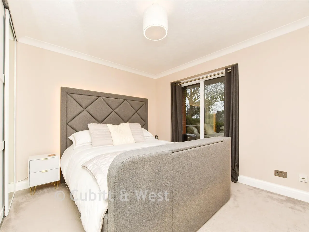 Harrowlands Park, Dorking, RH4, photo 9