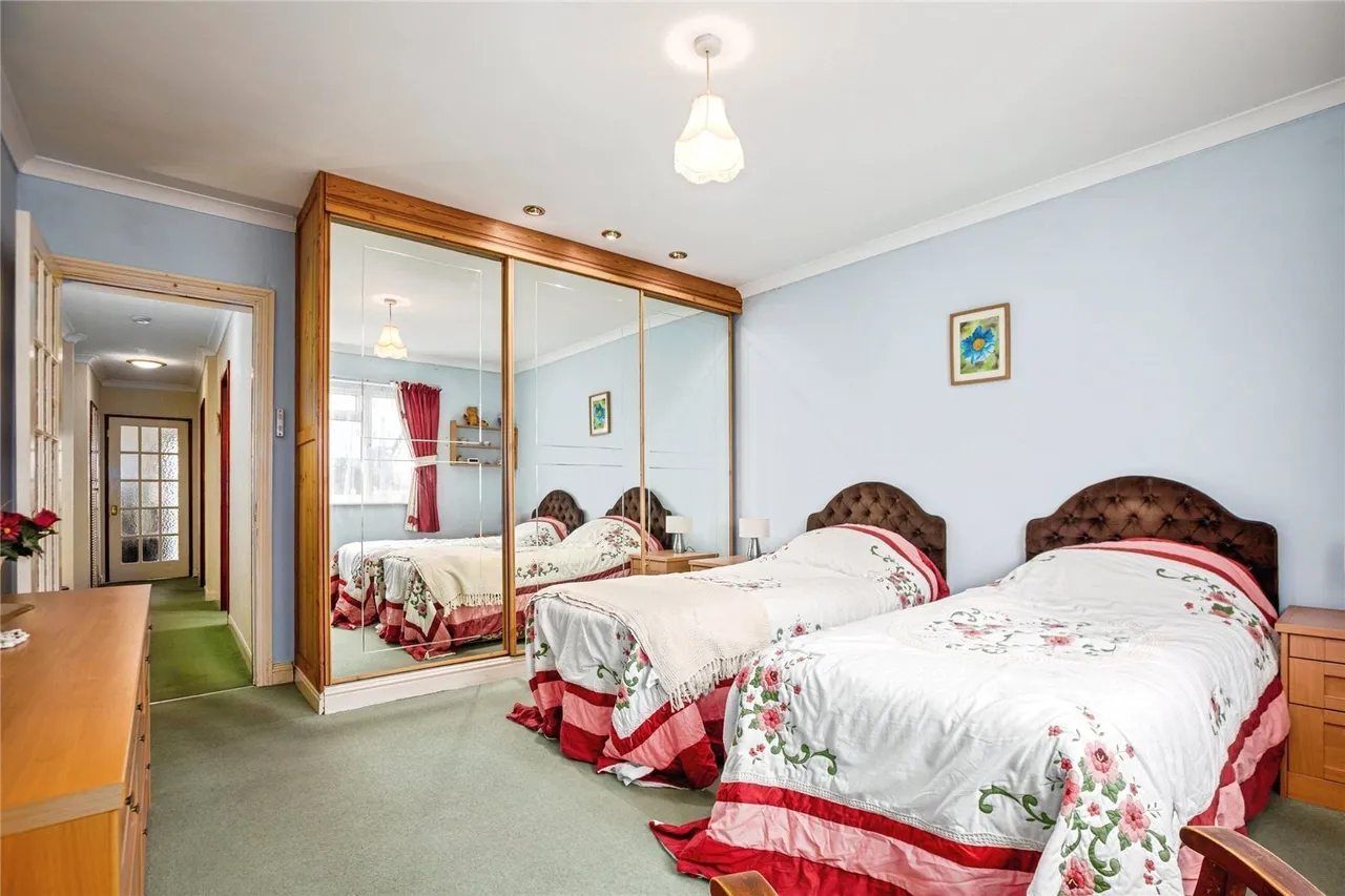 Renfrew Drive, Ynyslas, SY24, photo 14