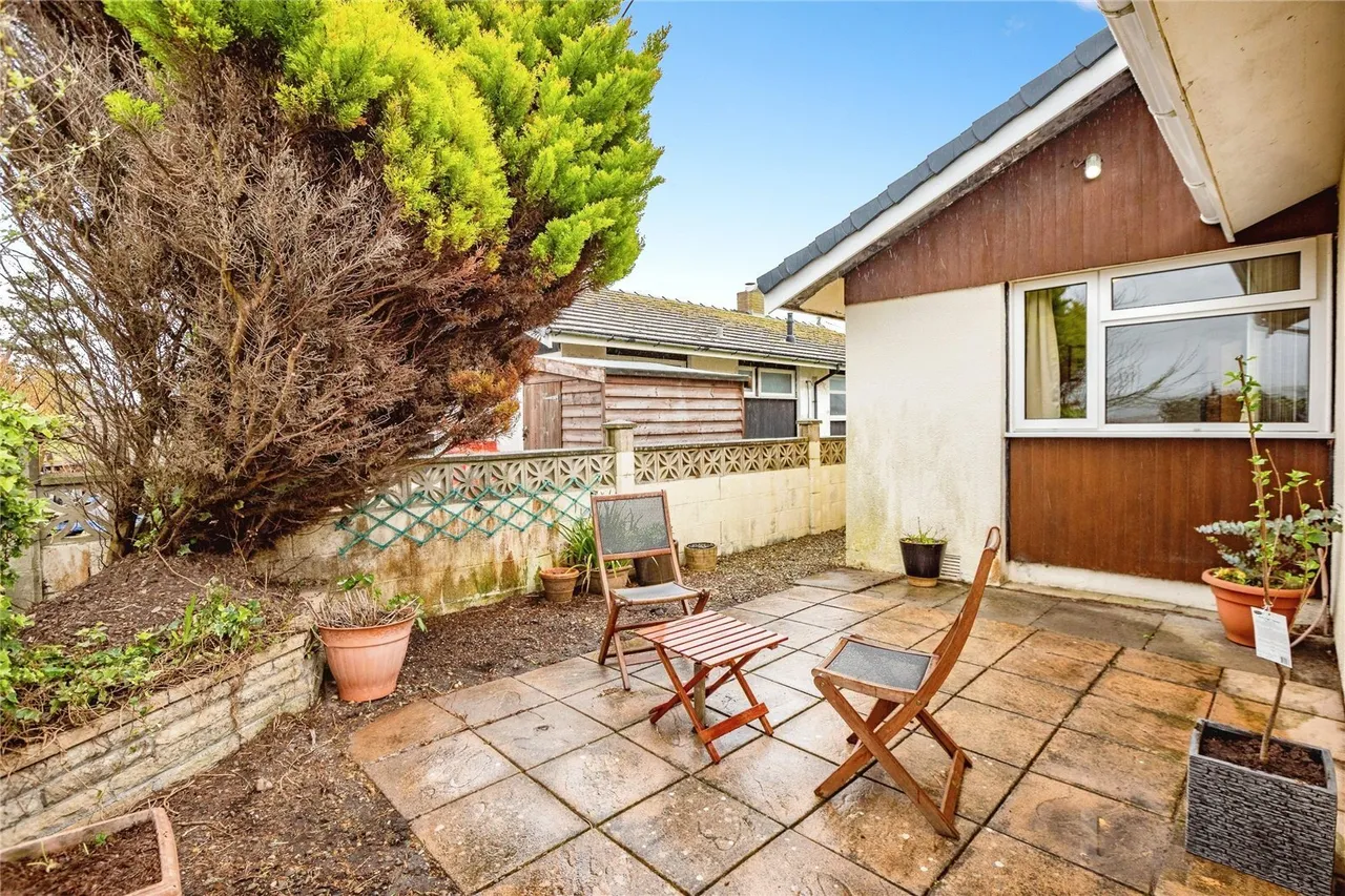 Renfrew Drive, Ynyslas, SY24, photo 22